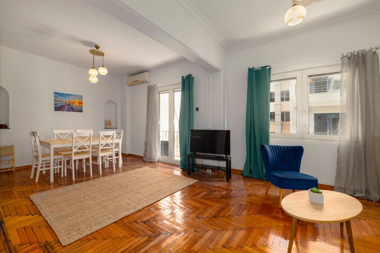 Spacious 2Bd Apartment Next To Athens Archeological Museum Bagian luar foto
