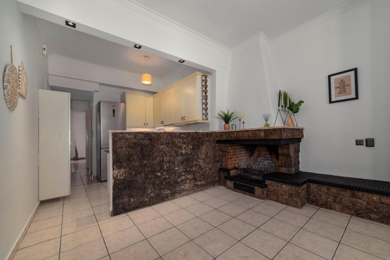 Spacious 2Bd Apartment Next To Athens Archeological Museum Bagian luar foto