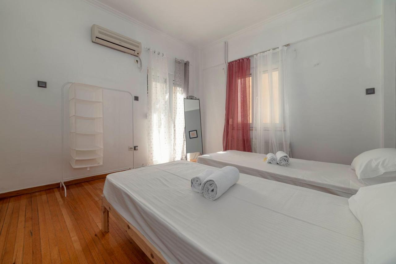 Spacious 2Bd Apartment Next To Athens Archeological Museum Bagian luar foto