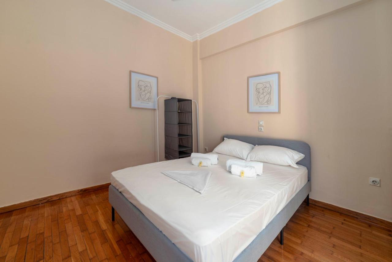Spacious 2Bd Apartment Next To Athens Archeological Museum Bagian luar foto