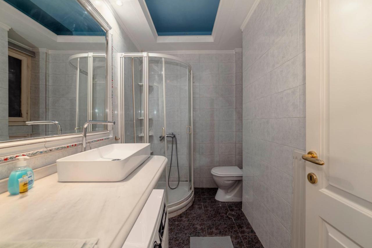 Spacious 2Bd Apartment Next To Athens Archeological Museum Bagian luar foto